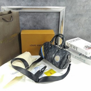 루* P01942 CUSTOMIZABLE 2025 키폴 25 Mon Monogram (풀박스)