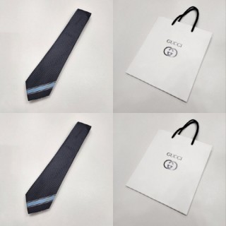 구* gg로고 사선 실크 넥타이