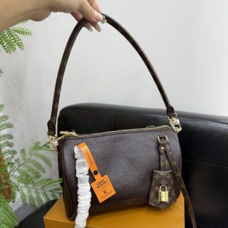 루* 무광 반둘리에