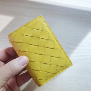 [181번] 보* 인트레치아토 지갑