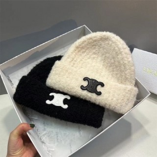[ C ] 뽀글이 헤비 패치 비니