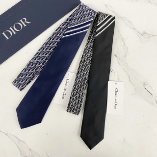 디* 오블리크 스트라이프 넥타이