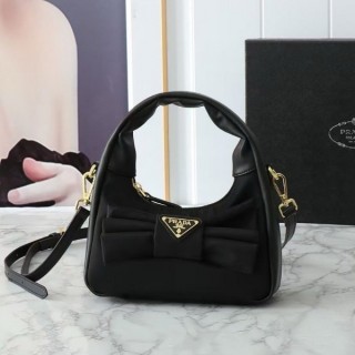 프* 리본 크로스