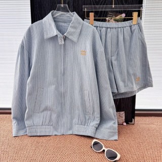 미*** 25 자수로고 블루 스트라이프 데님 자켓 반바지 세트 - 수입 (여성)