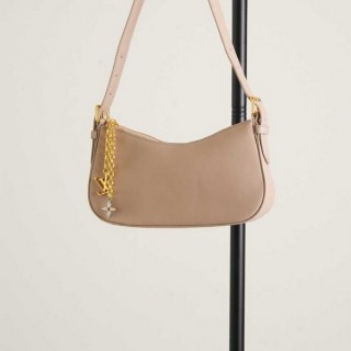 루* 포쉐트 LV 블룸 베이지