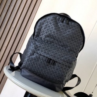 바* 이세이 미야케 백팩 (남녀공용)