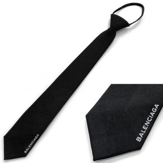 발* 영문로고 넥타이