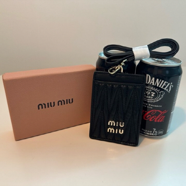 M.U 카드지갑