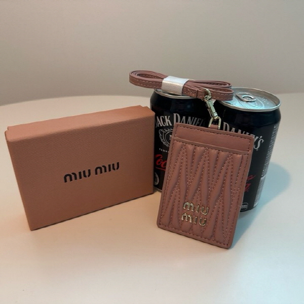 M.U 카드지갑
